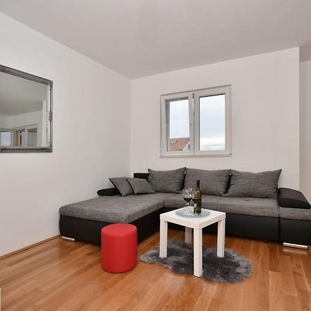 Apartment Anna A2+2 마카르스카 외부 사진